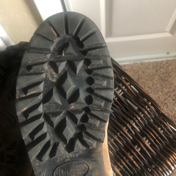 🌷SOLD🌷 Gore Tex Lace-up Boots. - Picture 3 of 7